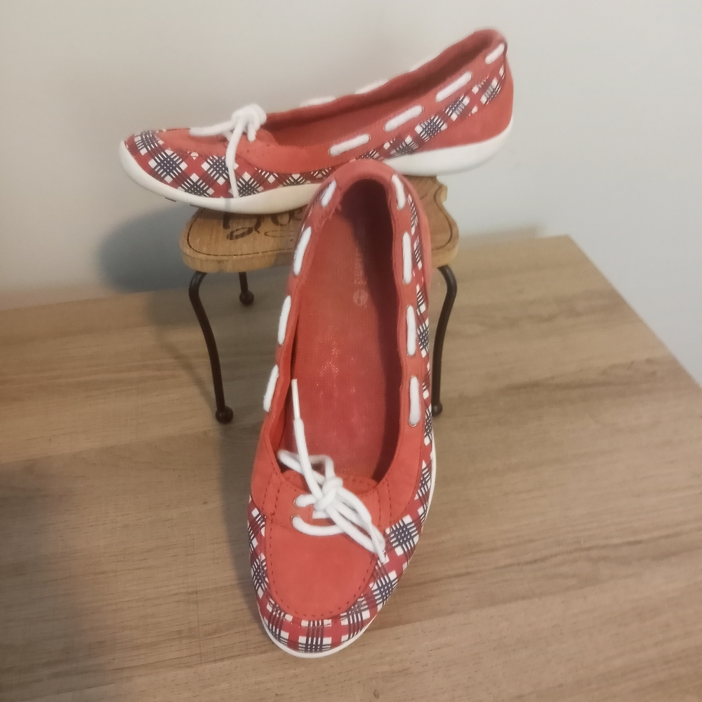 Women’s Coral Plaid Lace-Up Ballet Flats ~ Free Shipping! ☆